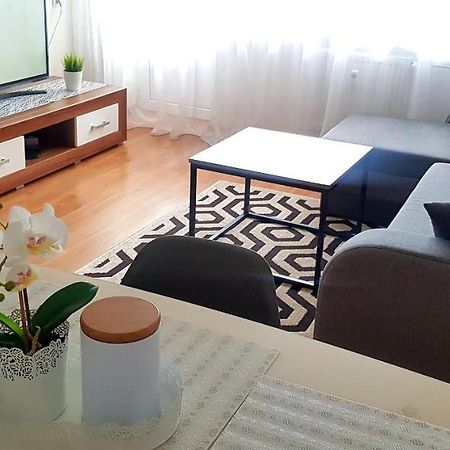 Taikos Apartment Κλαϊπέντα Εξωτερικό φωτογραφία